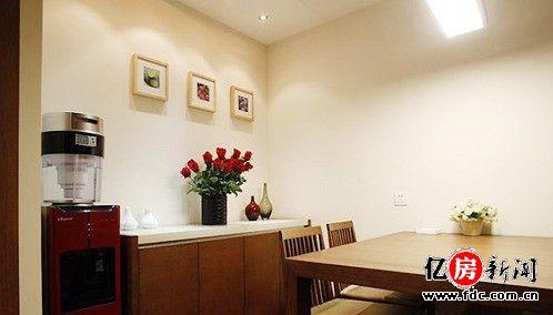 自主装修钟情原木 打造高性价比经典实用家居