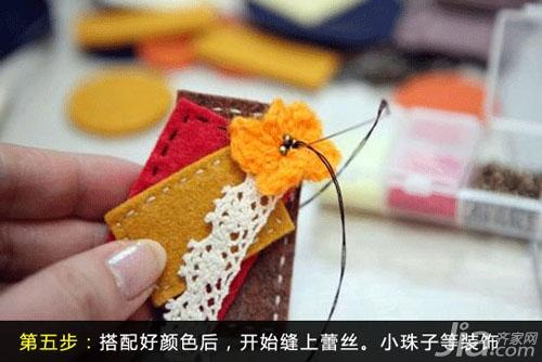 巧手出精品 6步DIY零碎布料变吊饰